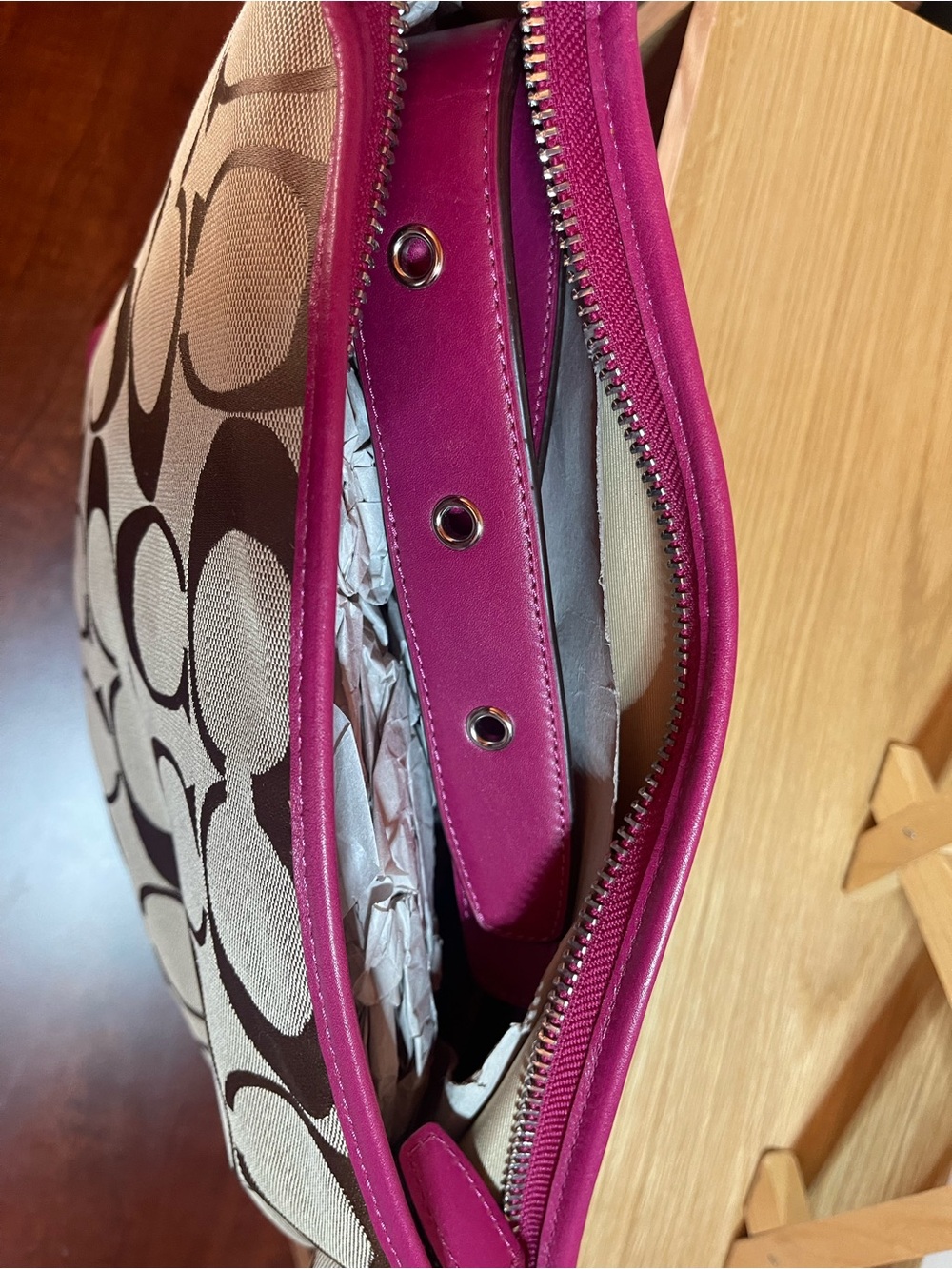 NWT Authentic Coach New York Shoulder Bag/ Slouchy Hobo /Bucket Bag / Magenta - Picture 13 of 16